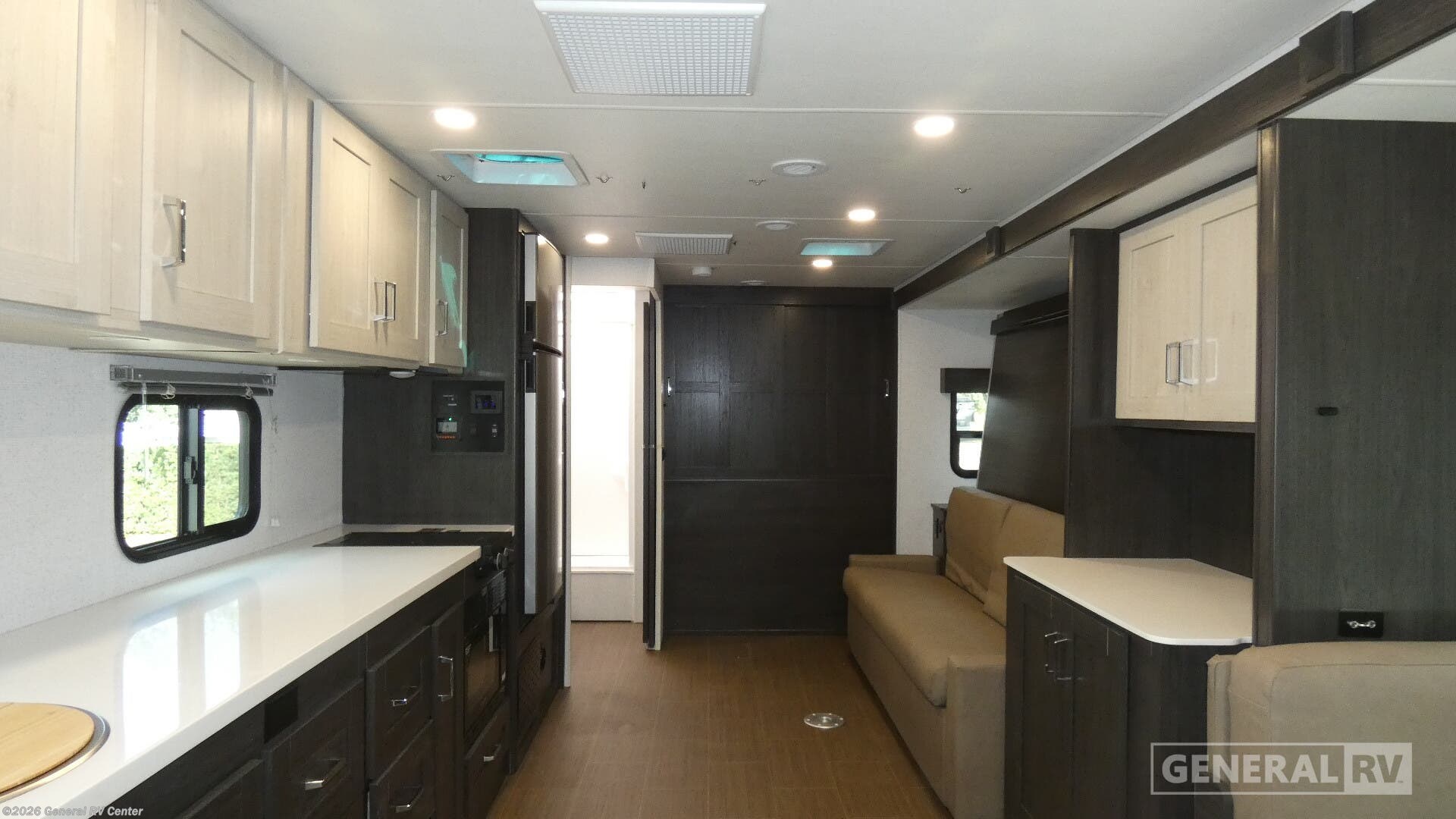 2027 Winnebago Sunflyer 28MB - New Class C For Sale by General RV Center in Dover, Florida