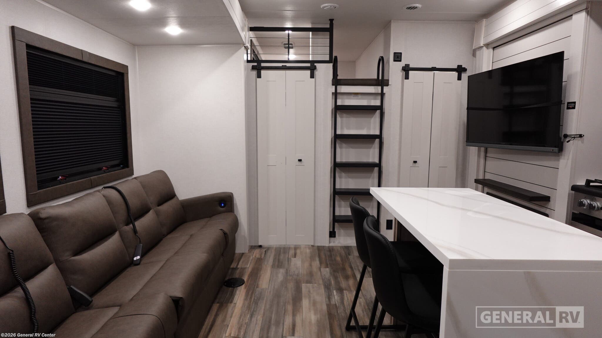 2026 Highland Ridge Open Range 3X 393TBR - New Fifth Wheel For Sale by General RV Center in Dover, Florida