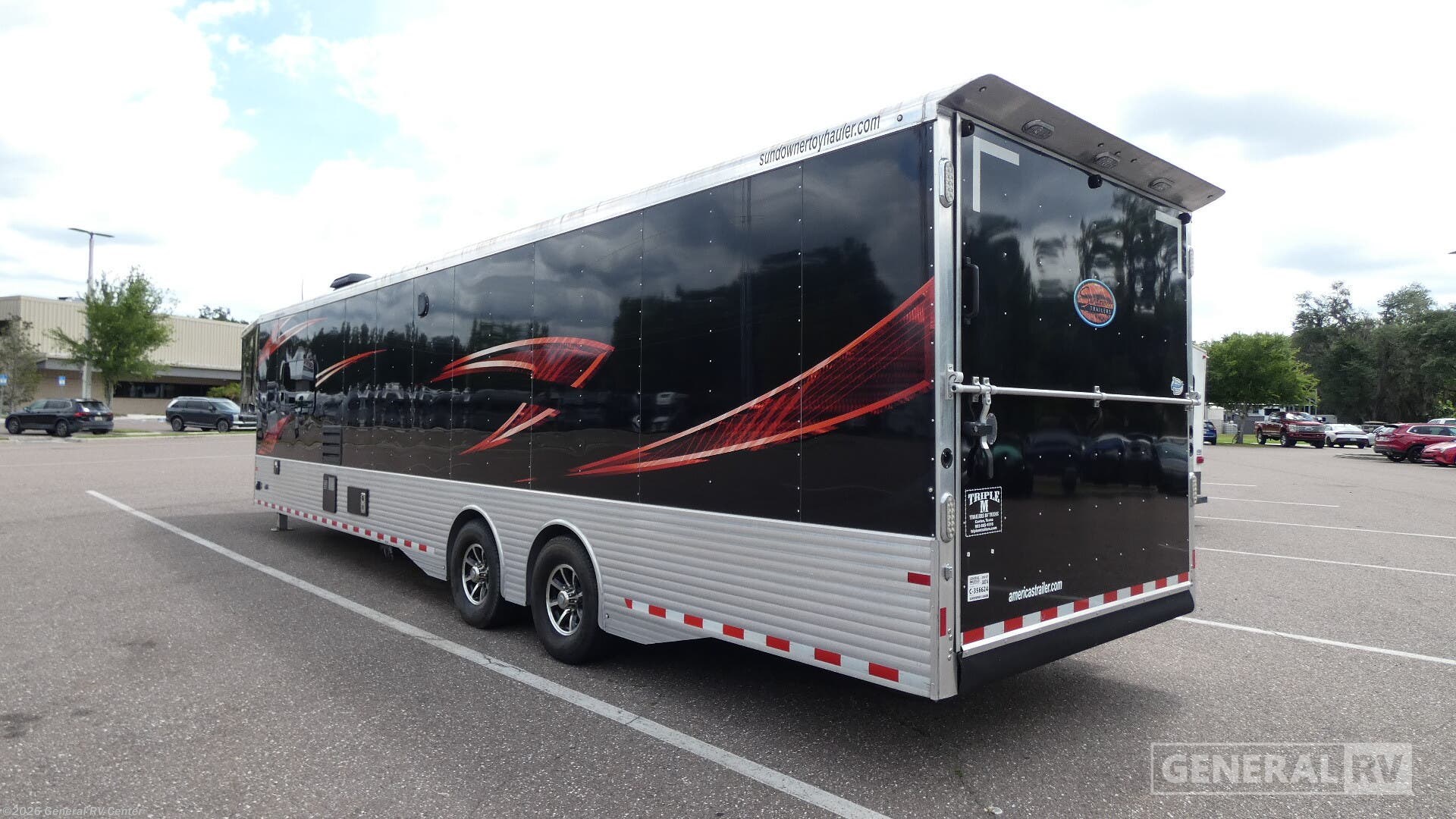 2018 2486GM by Sundowner from General RV Center in Dover, Florida