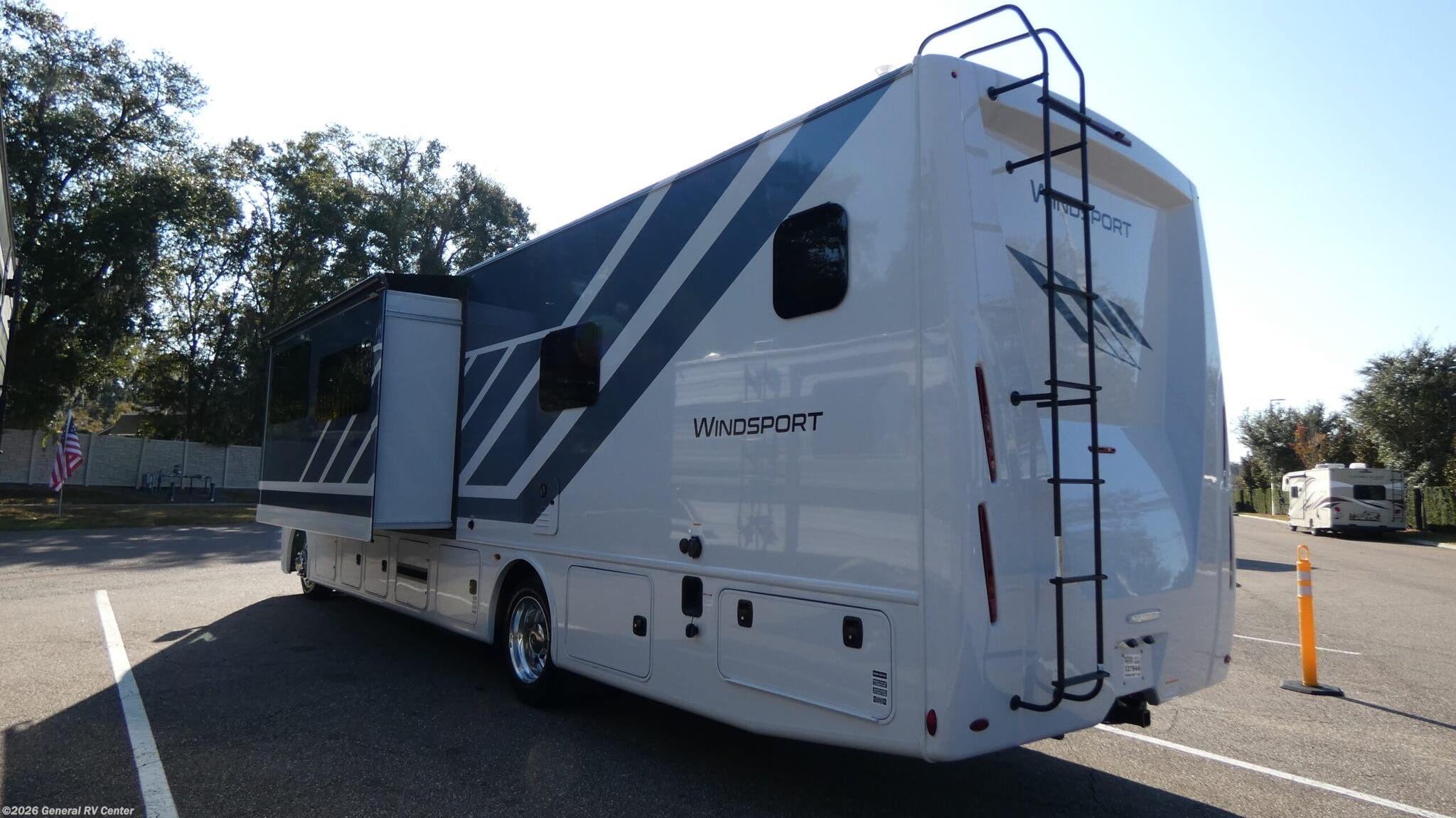 2026 Windsport 35G by Thor Motor Coach from General RV Center in Dover, Florida
