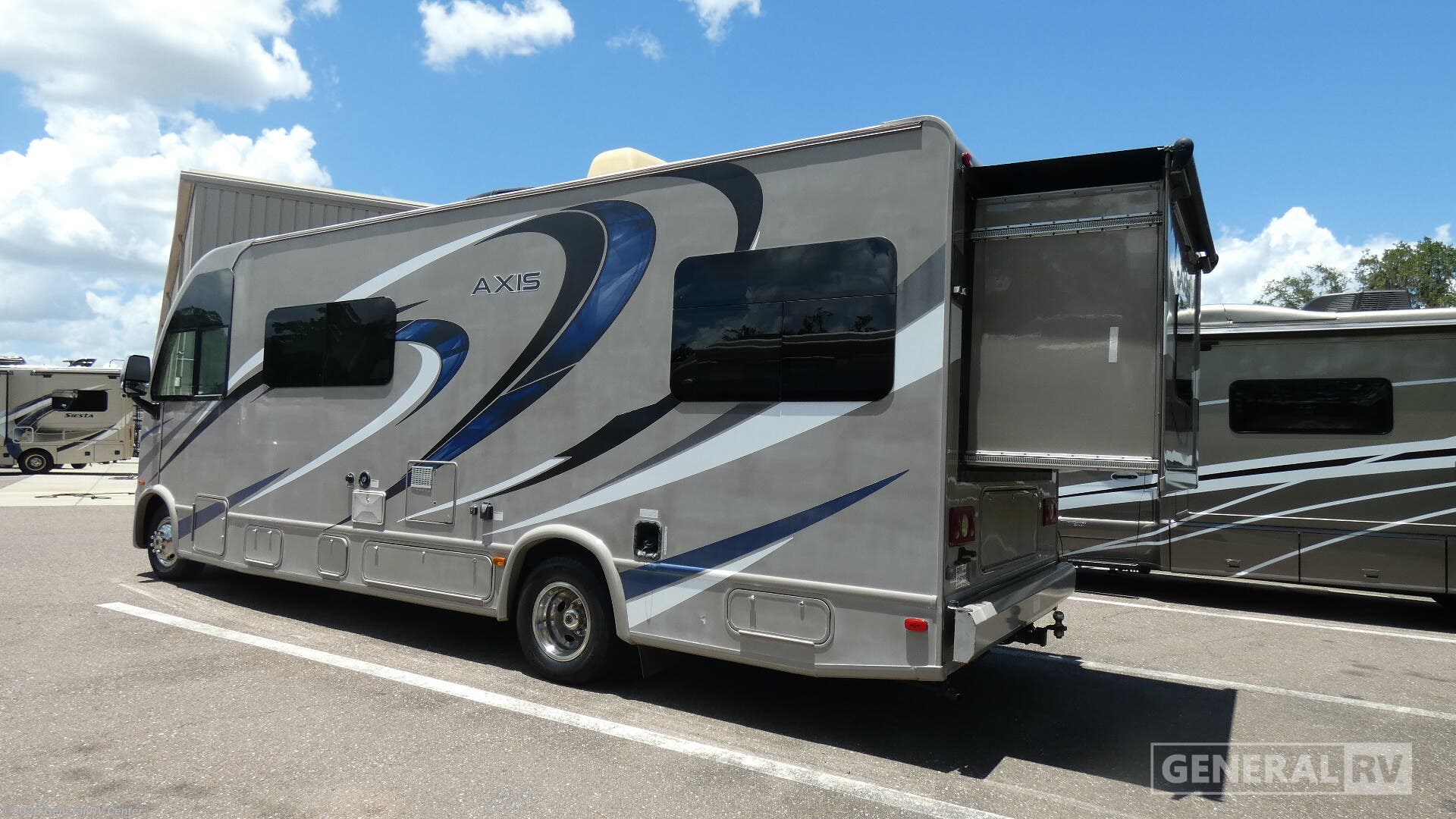 2016 Axis 25.2 by Thor Motor Coach from General RV Center in Dover, Florida