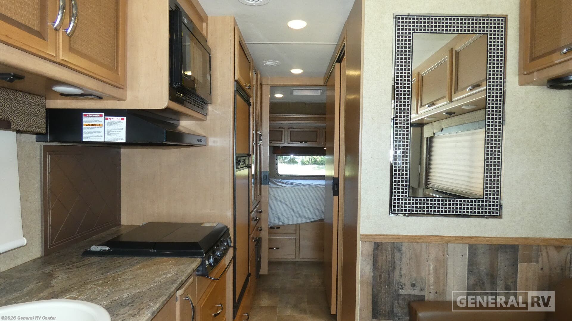 2016 Thor Motor Coach Axis 25.2 - Used Class A For Sale by General RV Center in Dover, Florida
