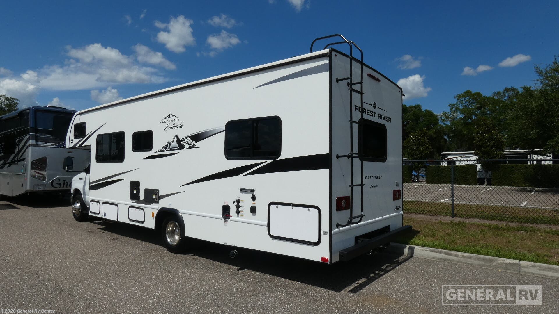 2025 Entrada 2710NKF by East to West from General RV Center in Dover, Florida