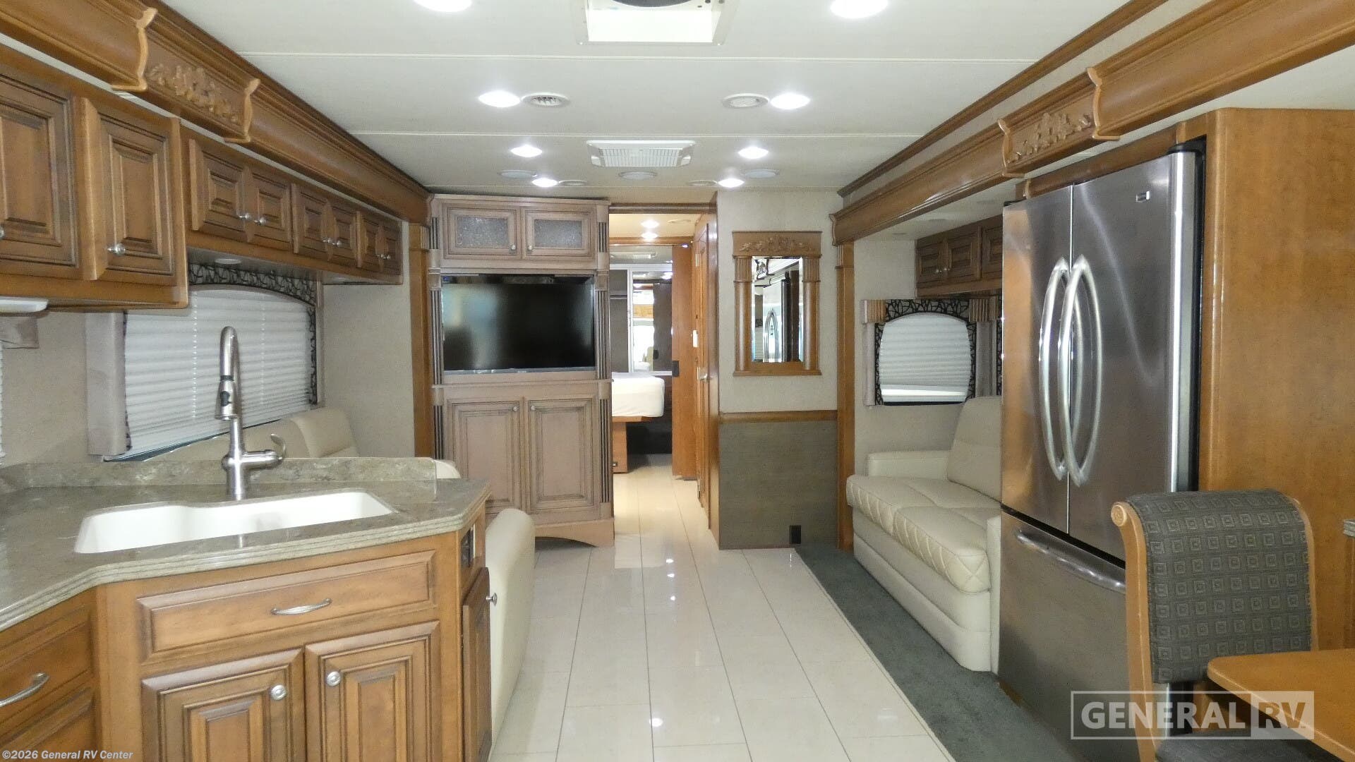 2011 Thor Motor Coach Tuscany 42FK - Used Class A For Sale by General RV Center in Dover, Florida