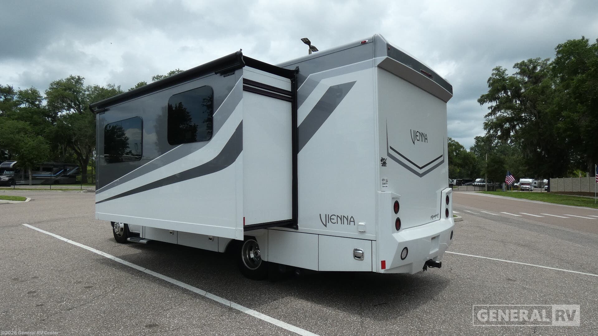 2024 VIENNA 25RML by Renegade from General RV Center in Dover, Florida