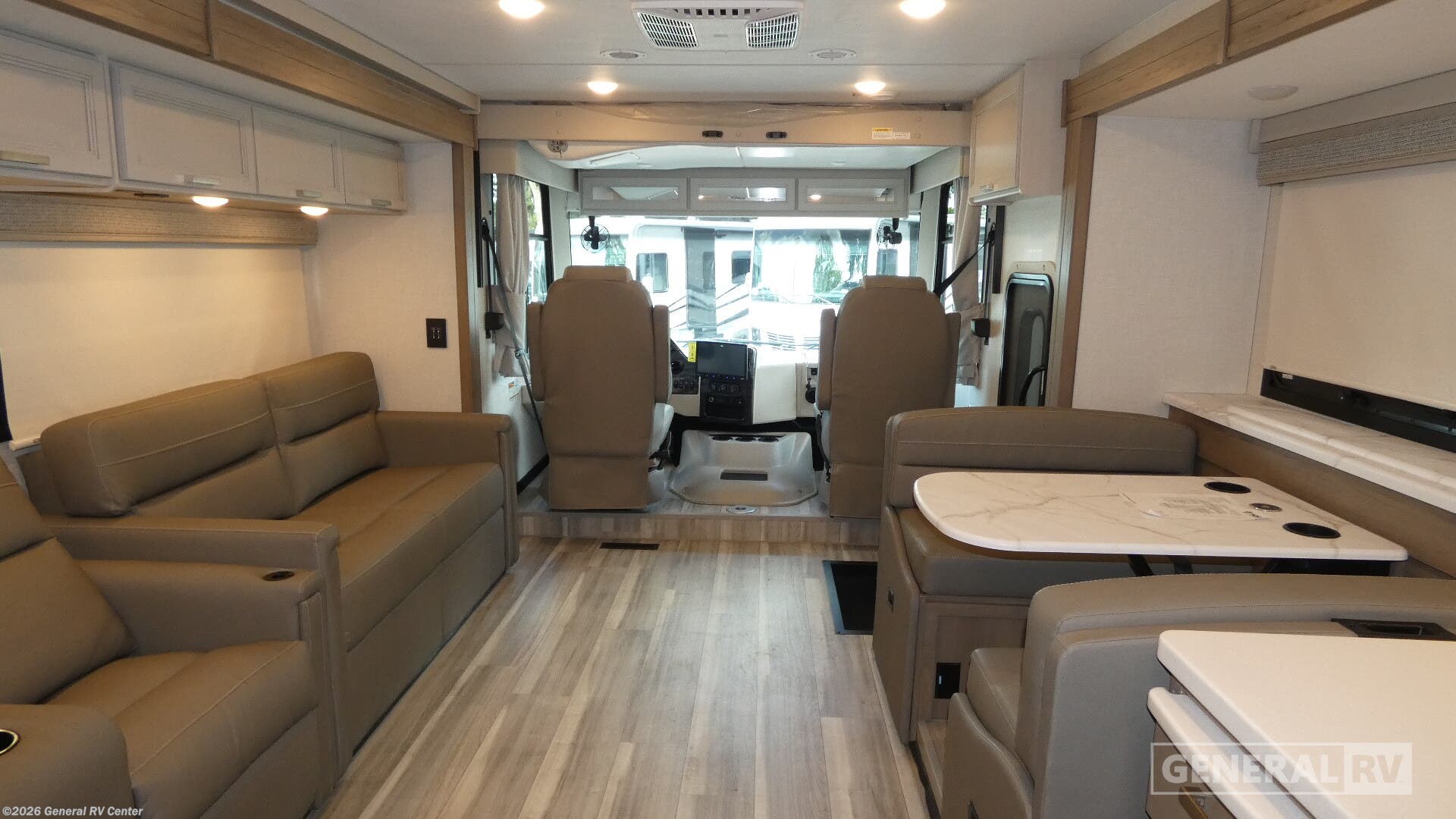 New 2027 Thor Motor Coach Luminate HH36 available in Dover, Florida