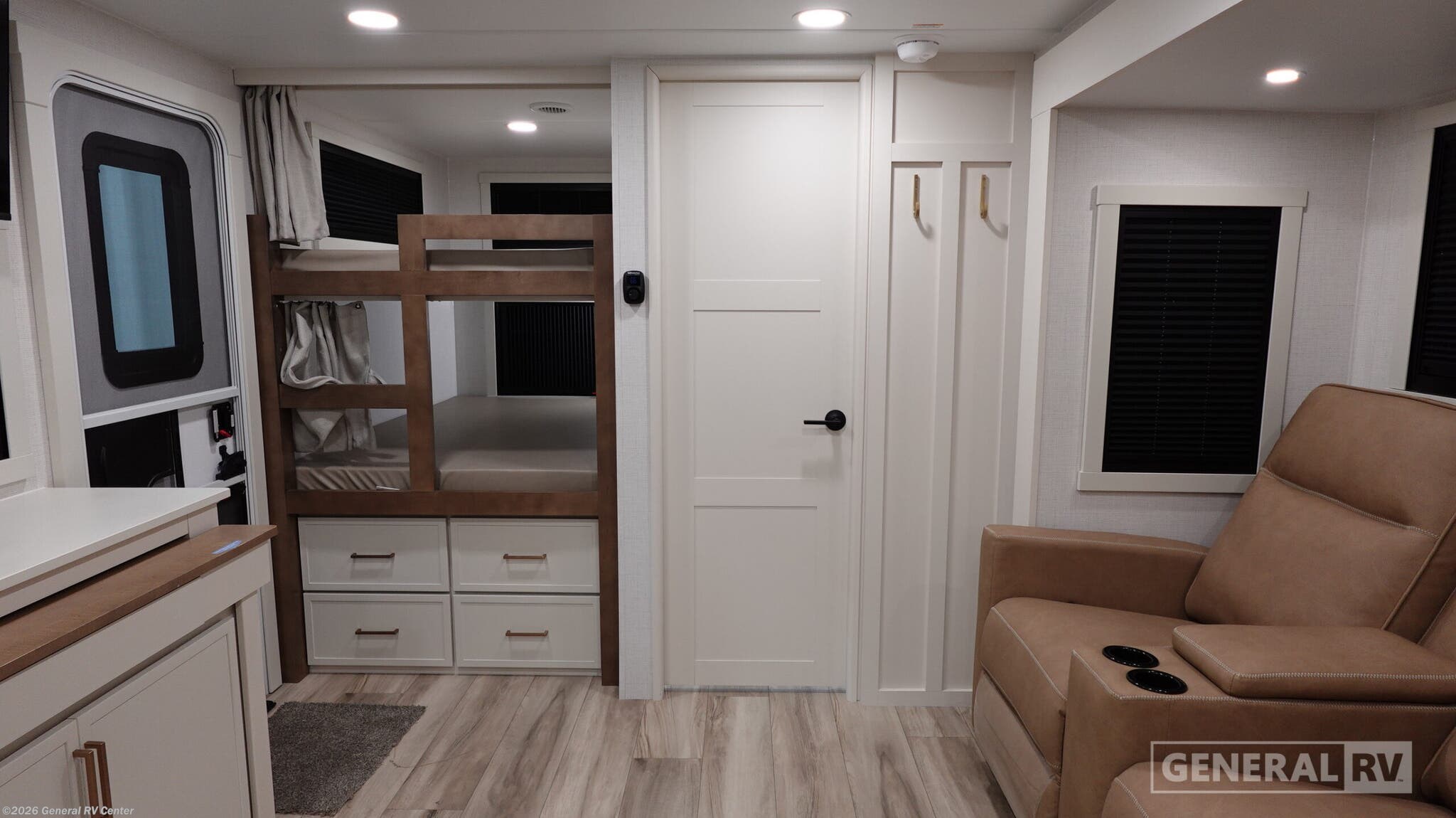 2026 Brinkley RV Model Ix 24X - New Travel Trailer For Sale by General RV Center in Dover, Florida
