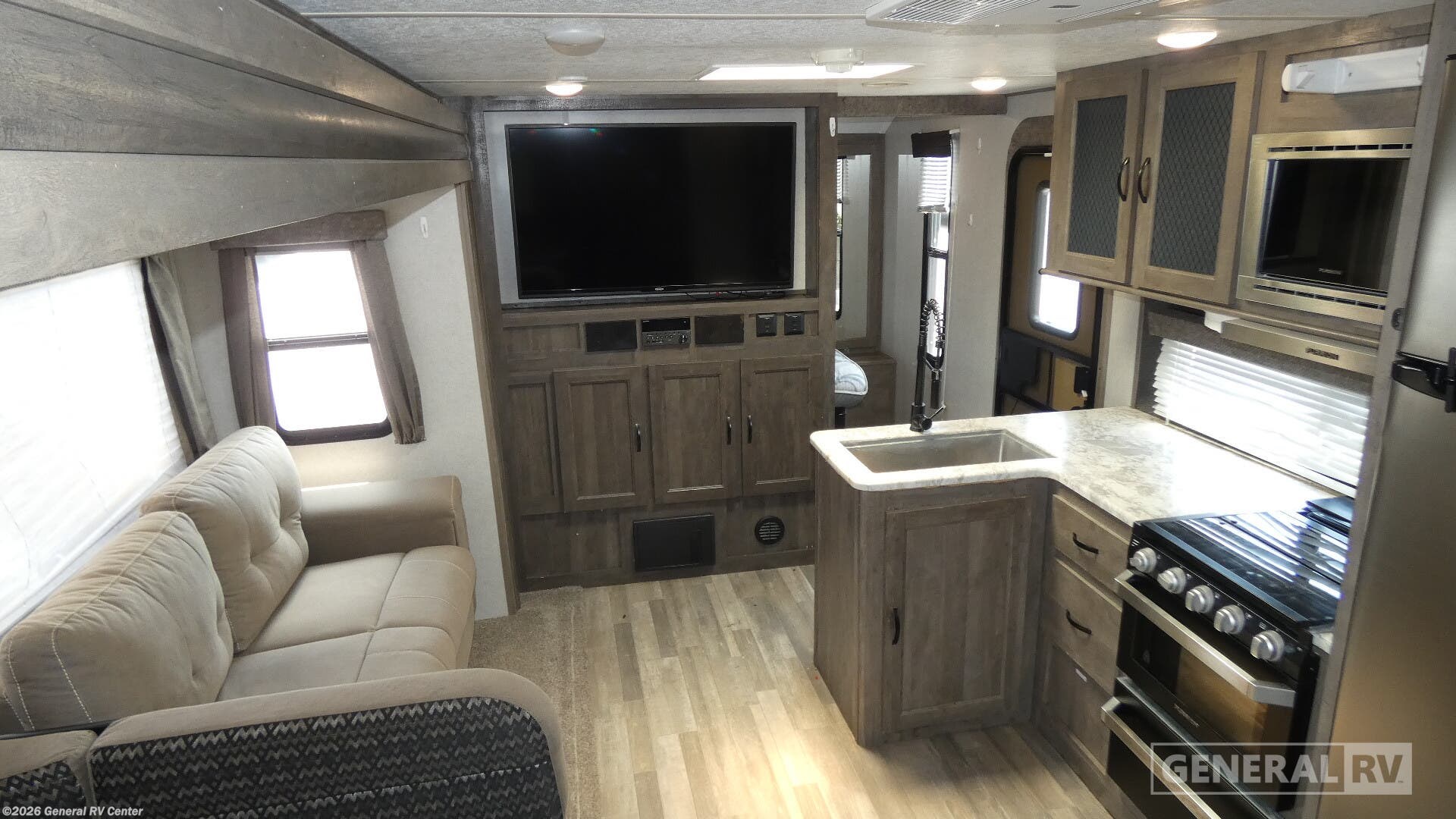 Used 2020 Forest River Vibe 33BH available in Dover, Florida