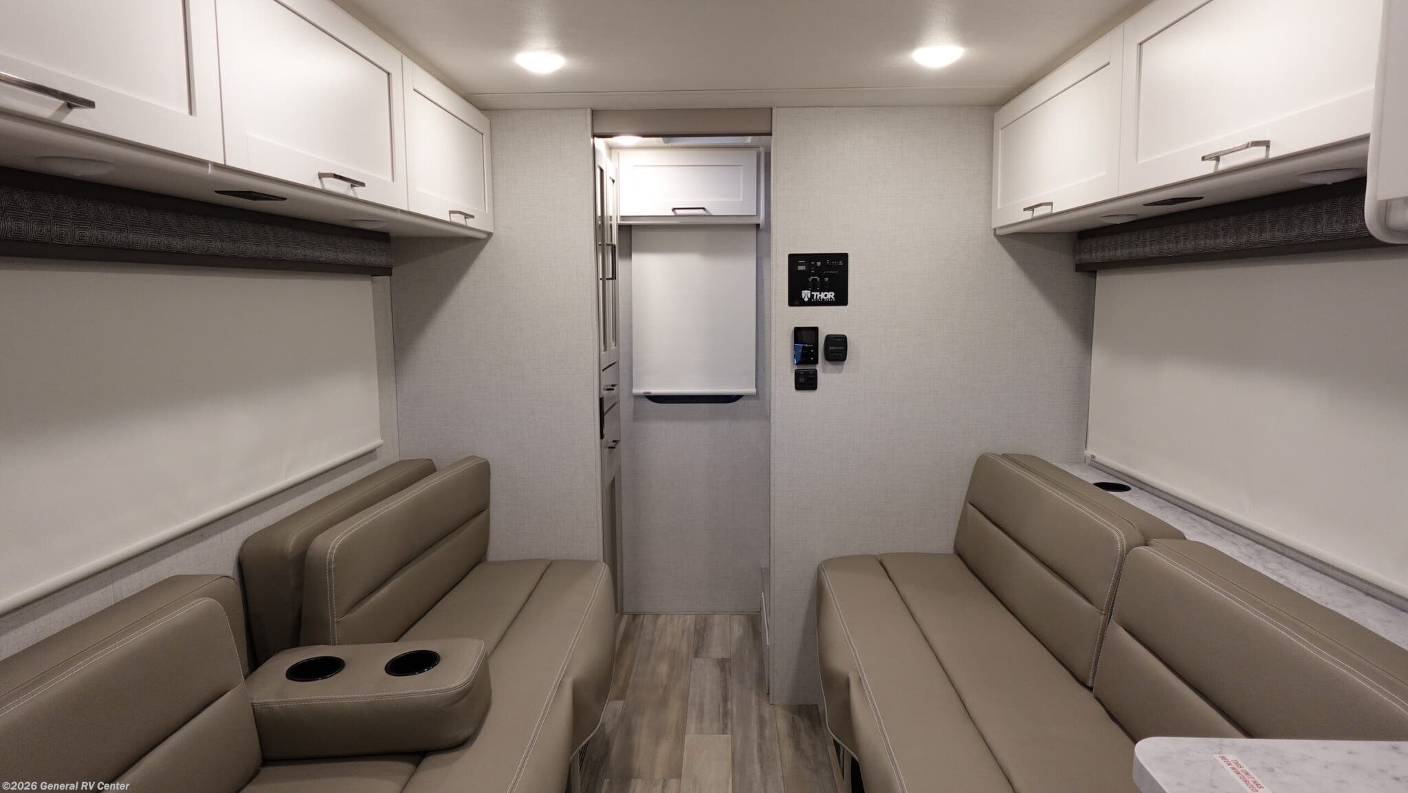 2026 Thor Motor Coach Pasadena SE SX19 Chevy - New Class C For Sale by General RV Center in Dover, Florida