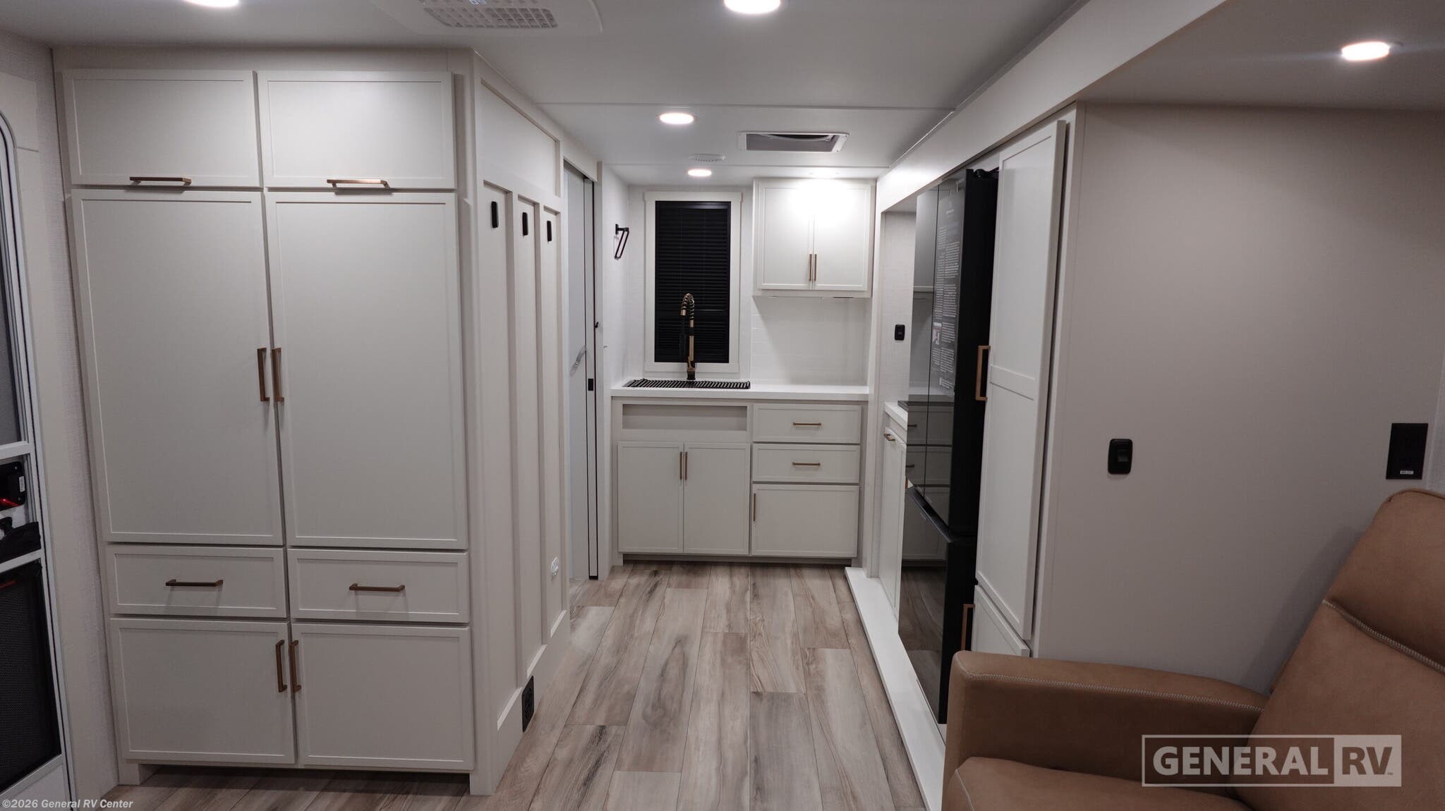 2027 Brinkley RV Model Ix 23X - New Travel Trailer For Sale by General RV Center in Dover, Florida
