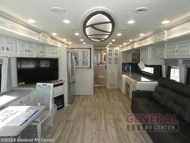 2023 Discovery LXE 44S by Fleetwood from General RV Center in Draper, Utah