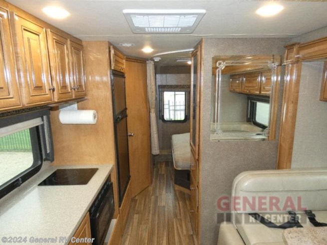 2018 Synergy SD24 by Thor Motor Coach from General RV Center in Draper, Utah