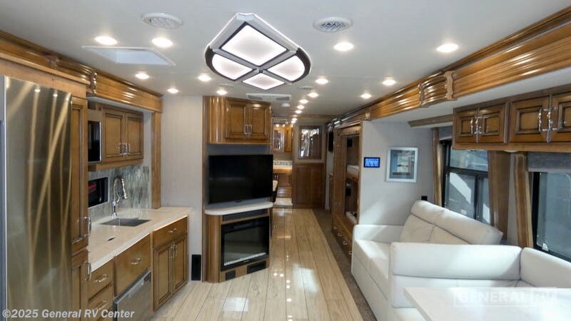 2023 Holiday Rambler Endeavor 38N - Used Class A For Sale by General RV Center in Draper, Utah