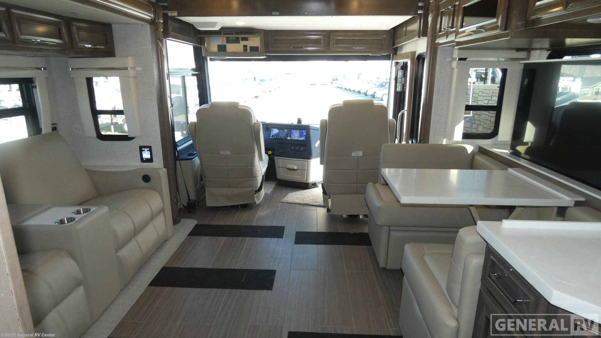 New 2026 Newmar Ventana 3512 available in Draper, Utah