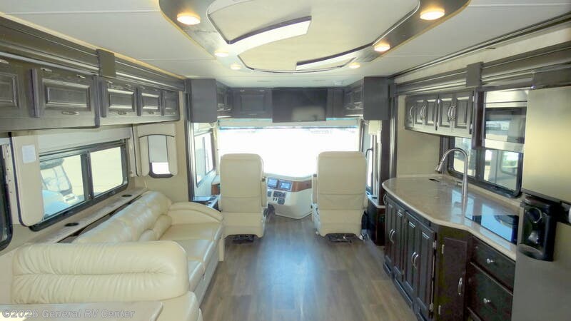 Used 2016 Nexus Bentley 34B available in Draper, Utah