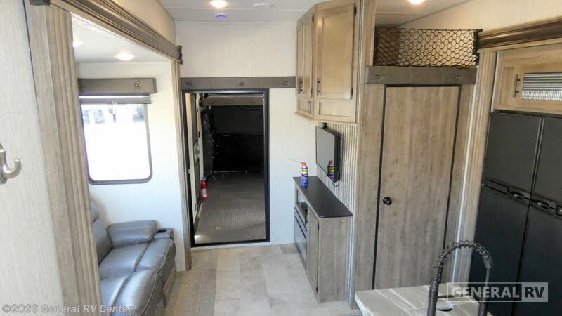 2020 Forest River Vengeance 324A13 - Used Fifth Wheel For Sale by General RV Center in Draper, Utah