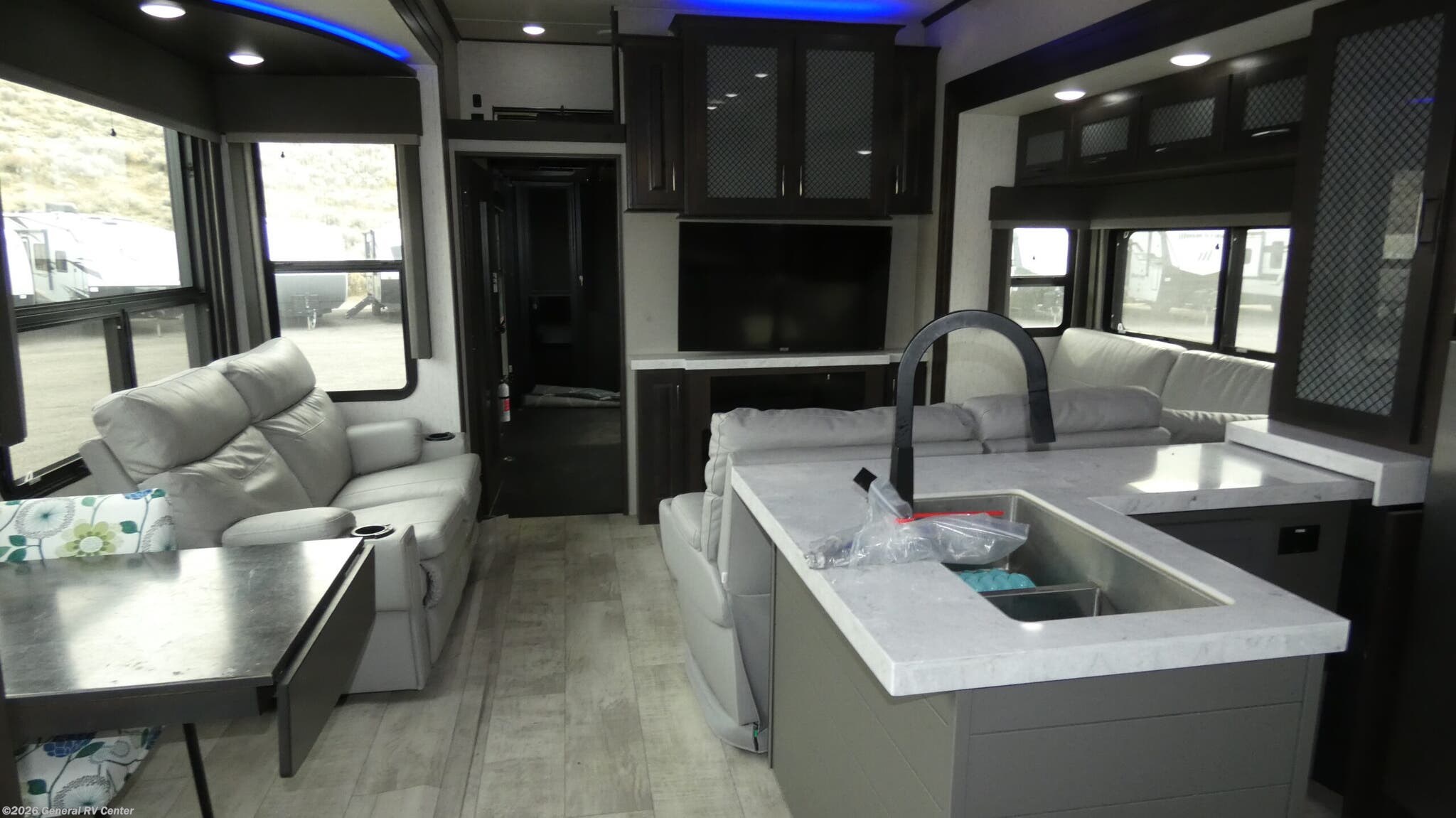 Used 2023 Grand Design Momentum 395MS available in Draper, Utah