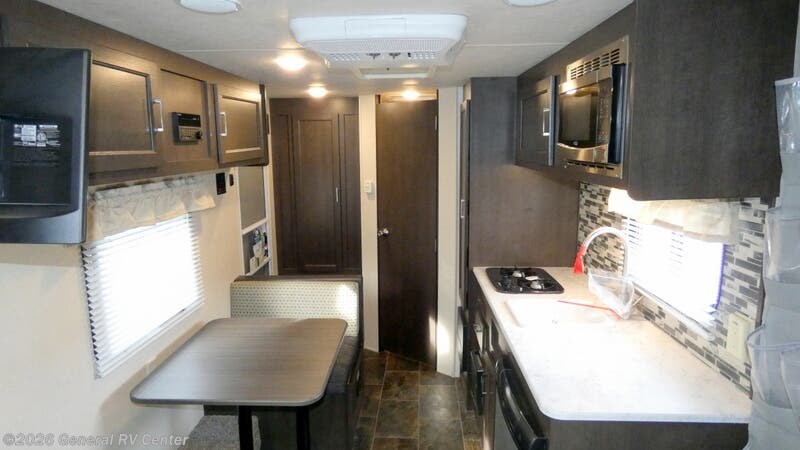 2019 Forest River WILDWOOD-FSX 177RB - Used Travel Trailer For Sale by General RV Center in Draper, Utah