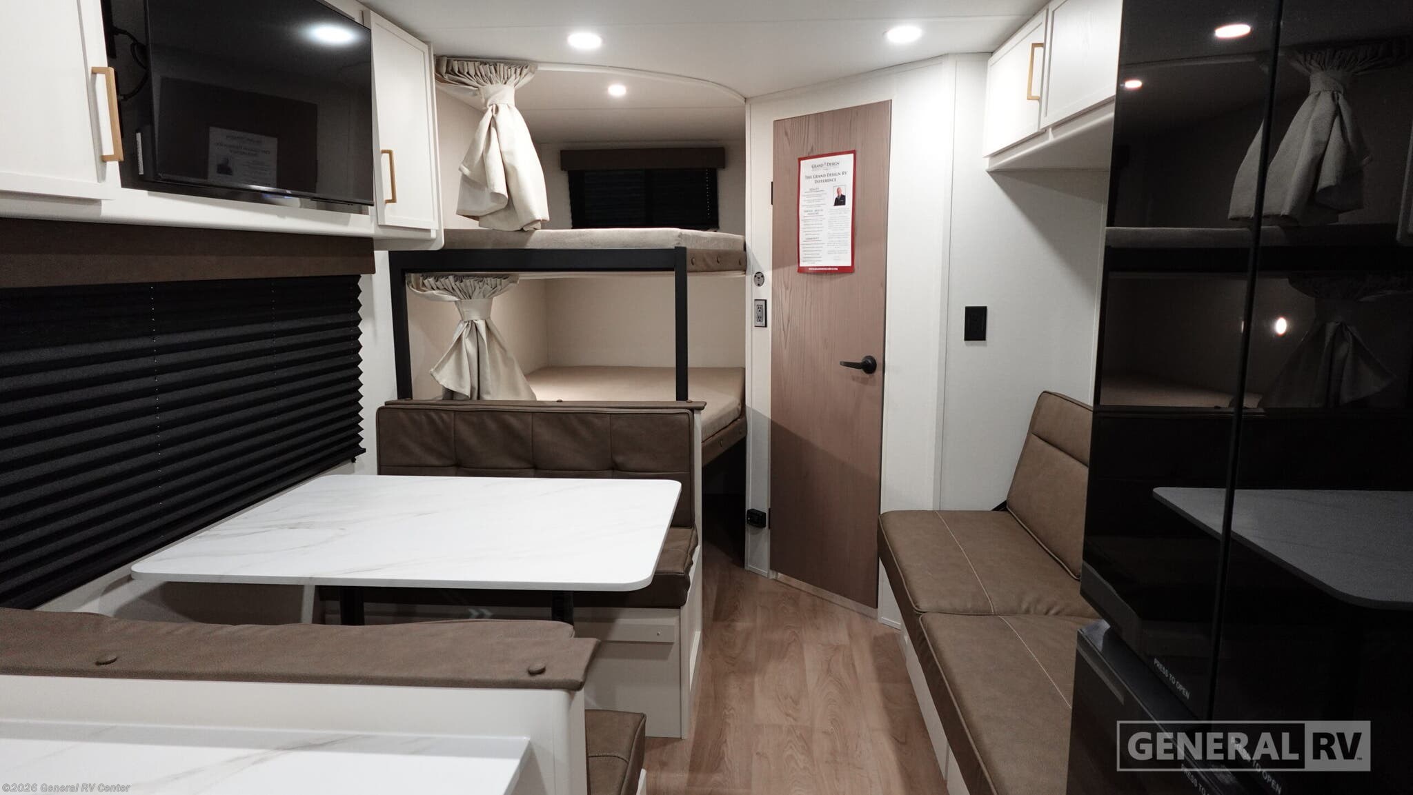 2026 Grand Design TRANSCEND-XPLOR 24BHX - New Travel Trailer For Sale by General RV Center in Draper, Utah