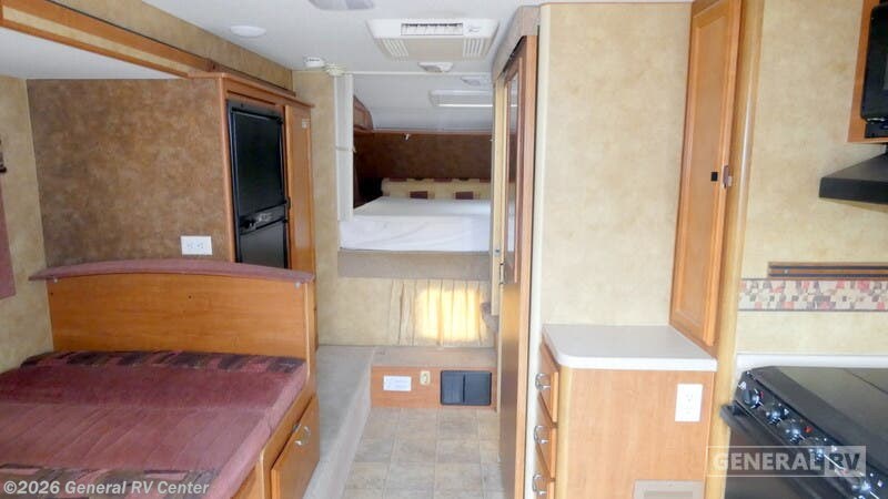 Used 2011 Lance 1181 available in Draper, Utah