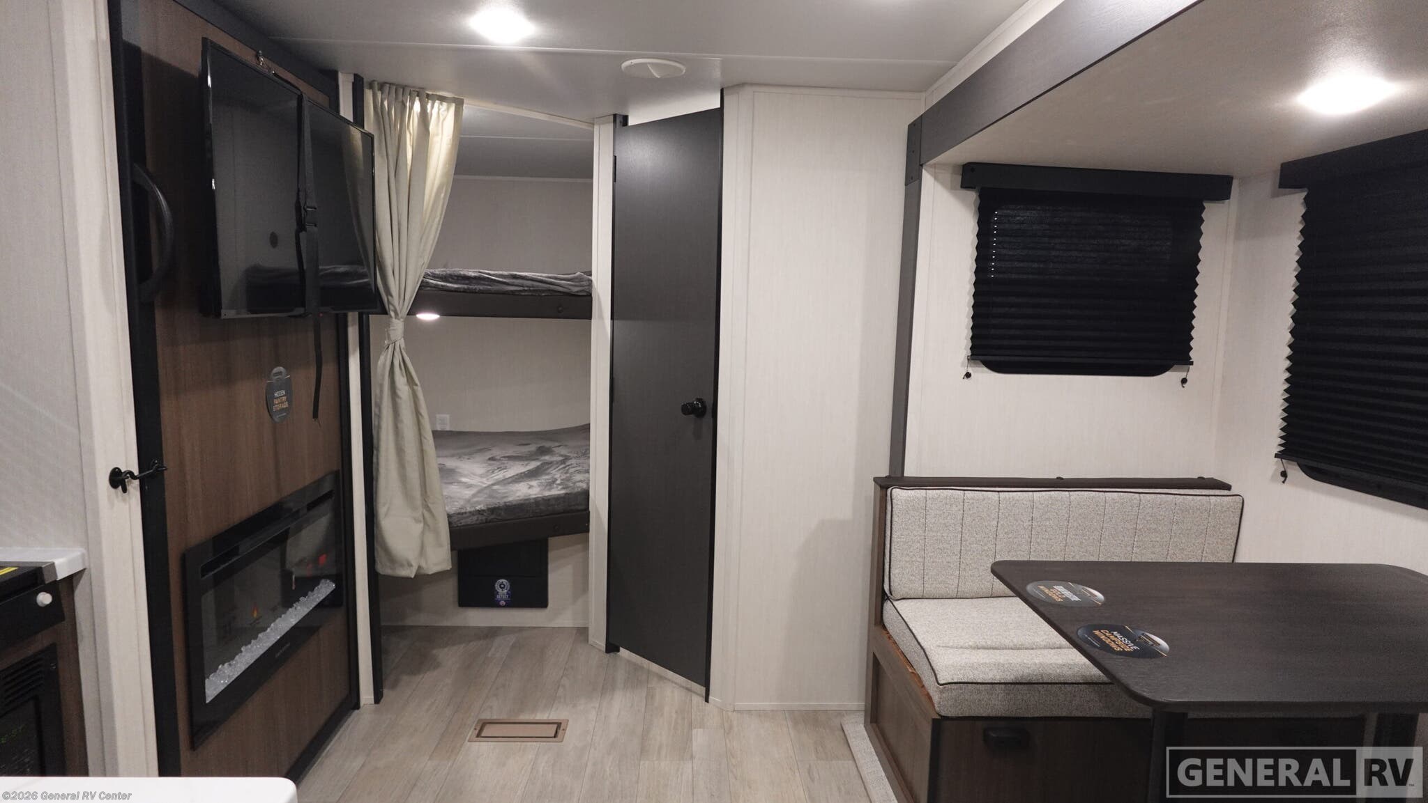 2026 Prime Time Avenger 23BHS - New Travel Trailer For Sale by General RV Center in Draper, Utah