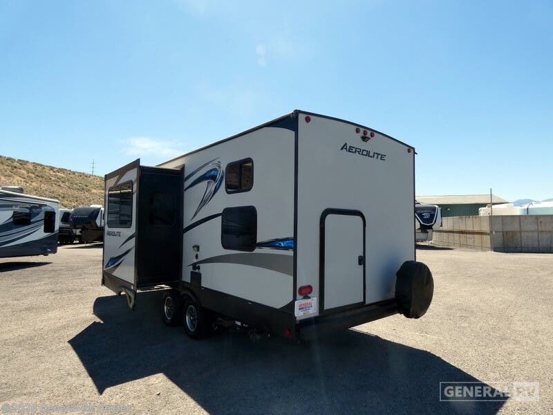 Used 2019 Dutchmen Aerolite 2423BH-1S available in Draper, Utah
