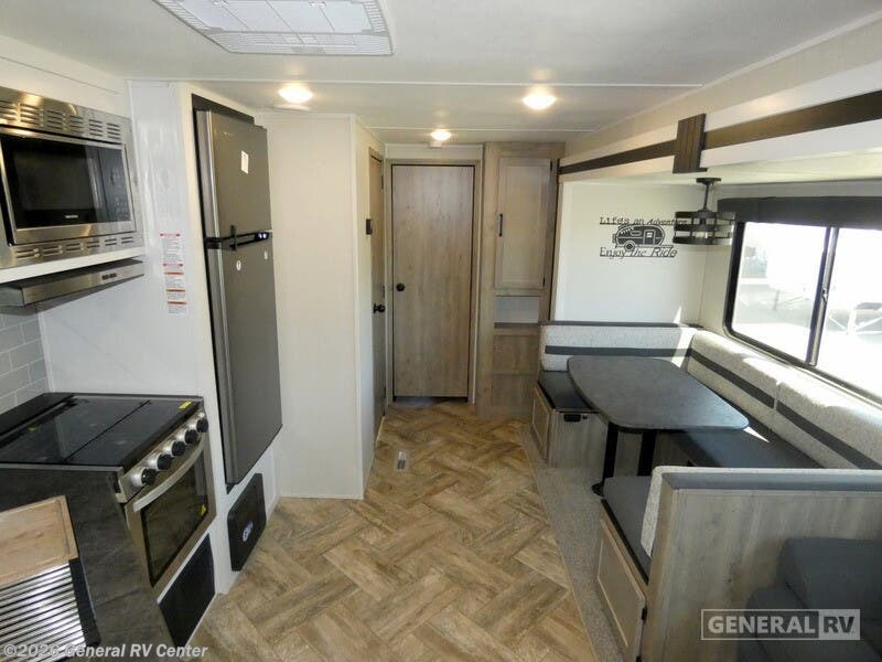 2023 Puma 32RBFQ-2B-3S by Palomino from General RV Center in Draper, Utah