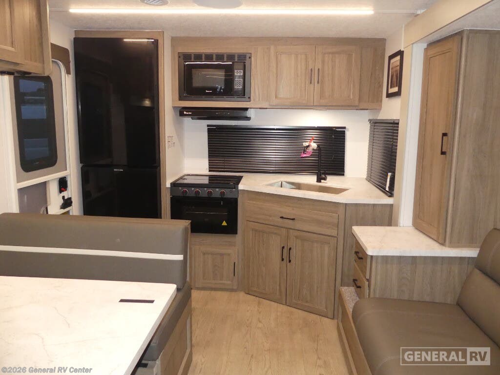 2025 Coachmen Freedom EXPRS 247SE - New Travel Trailer For Sale by General RV Center in Draper, Utah