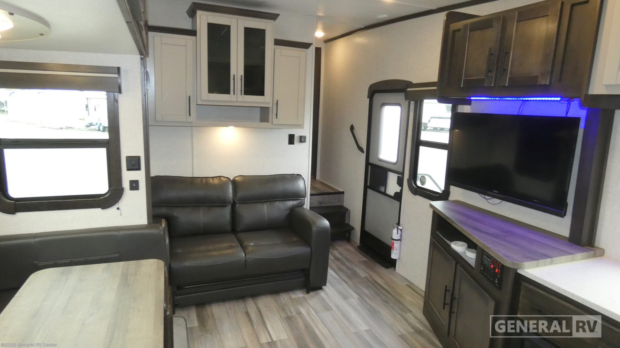Used 2022 CrossRoads Cruiser Aire 27MK available in Draper, Utah