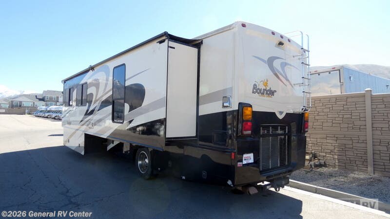 2008 Bounder Diesel 38V by Fleetwood from General RV Center in Draper, Utah