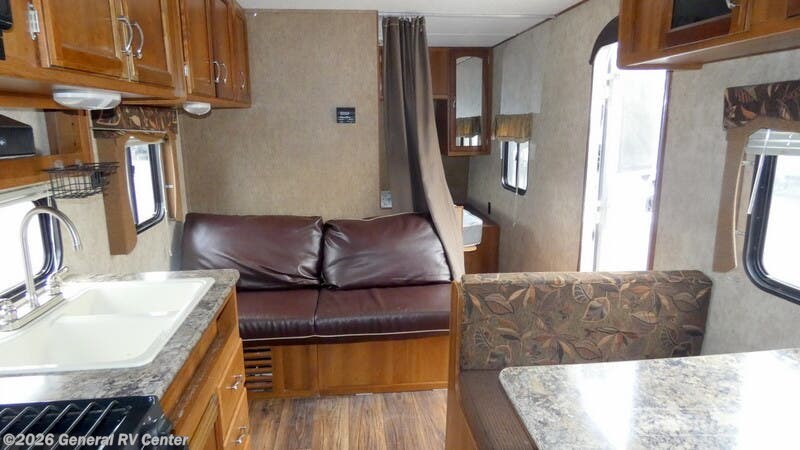 Used 2015 Prime Time Avenger 26BH available in Draper, Utah