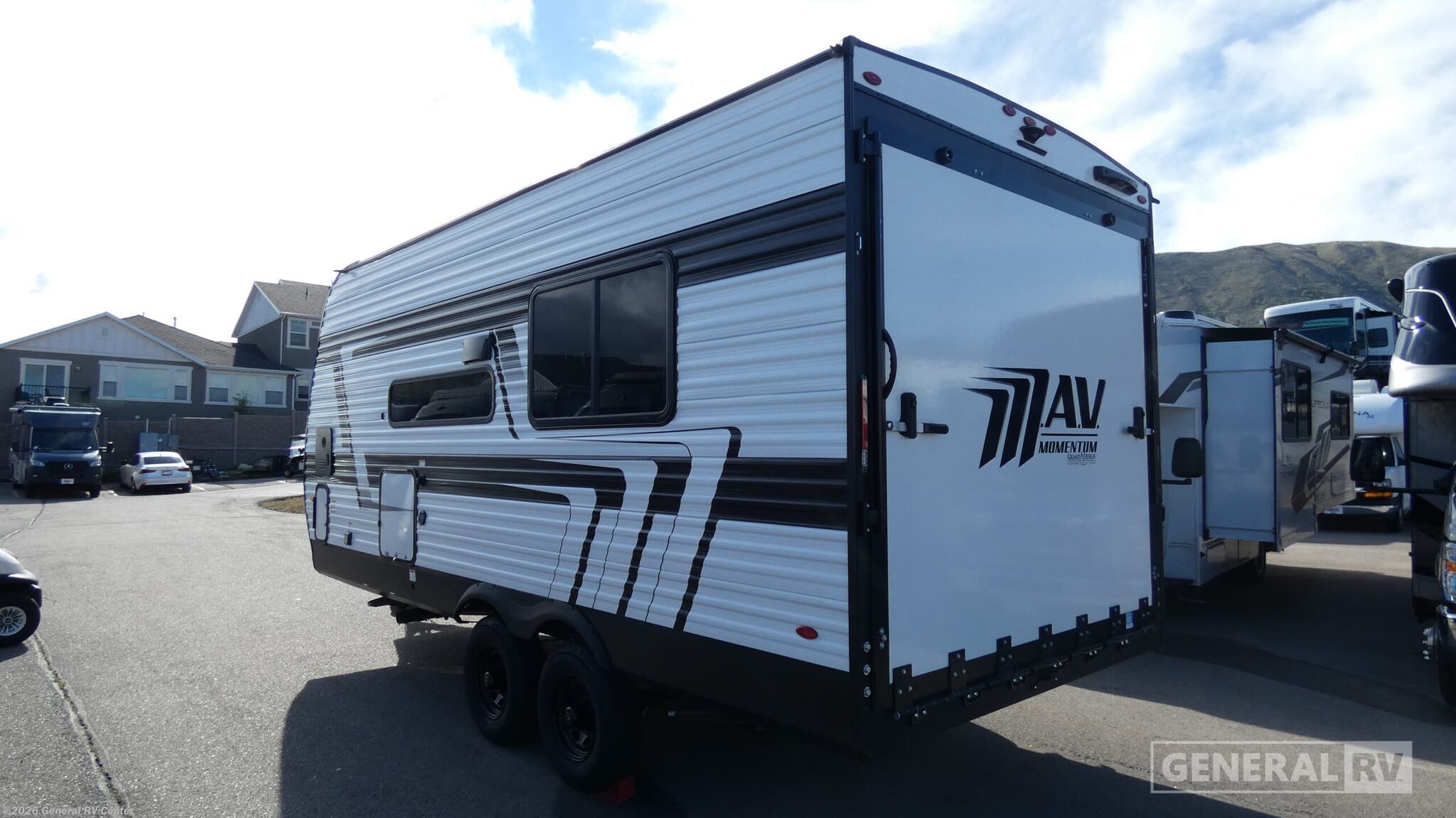 2026 Momentum MAV 17MAV by Grand Design from General RV Center in Draper, Utah