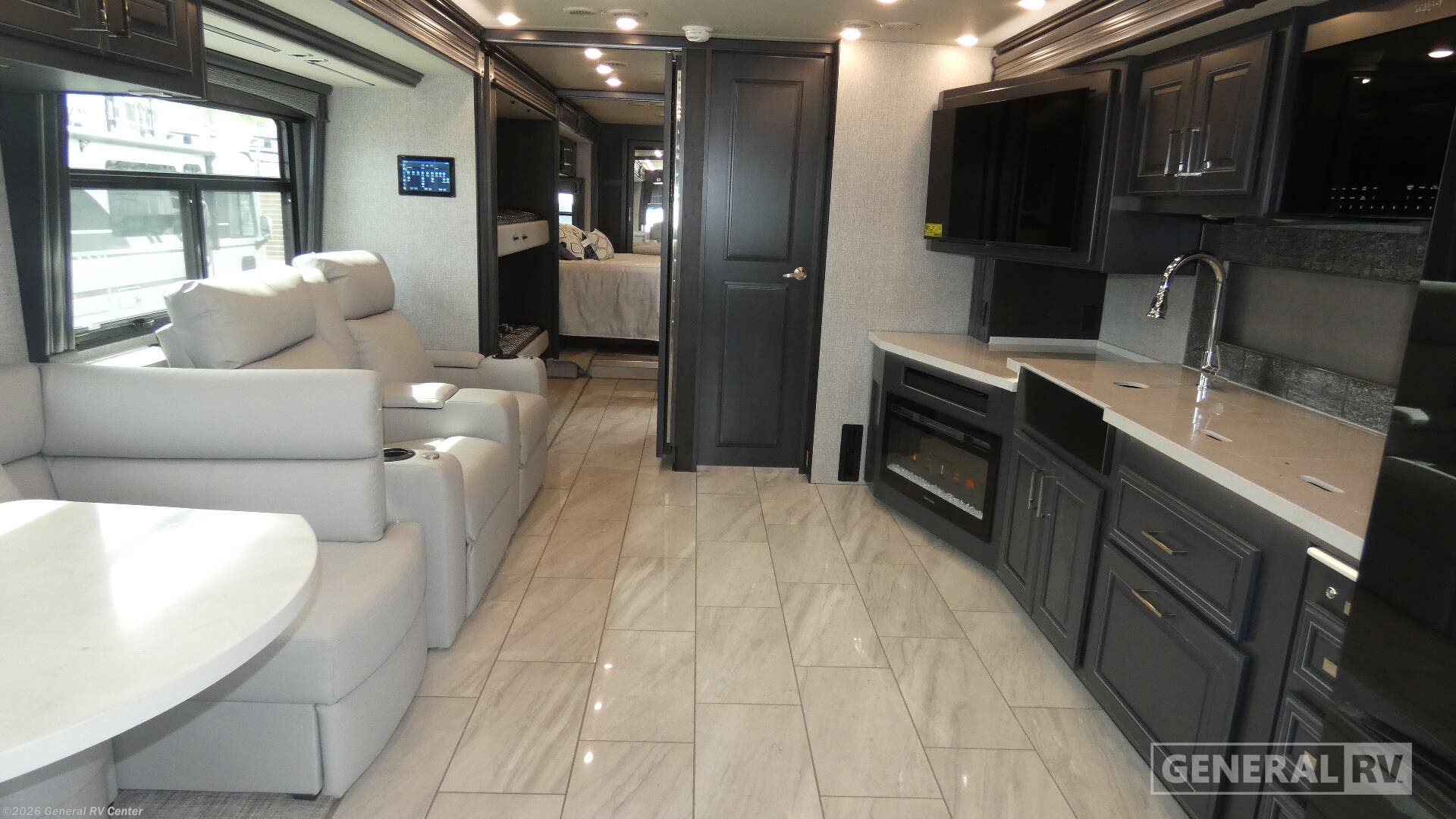 2026 Fleetwood Discovery LXE 40G - New Class A For Sale by General RV Center in Draper, Utah