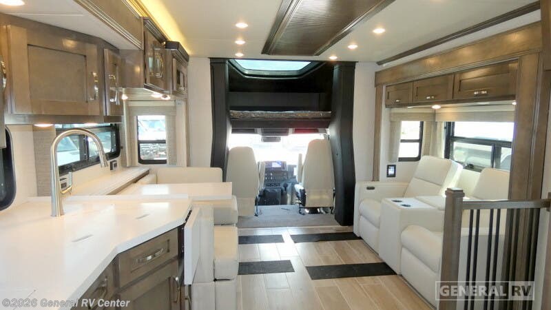 New 2026 Newmar Super Star 3731 available in Draper, Utah