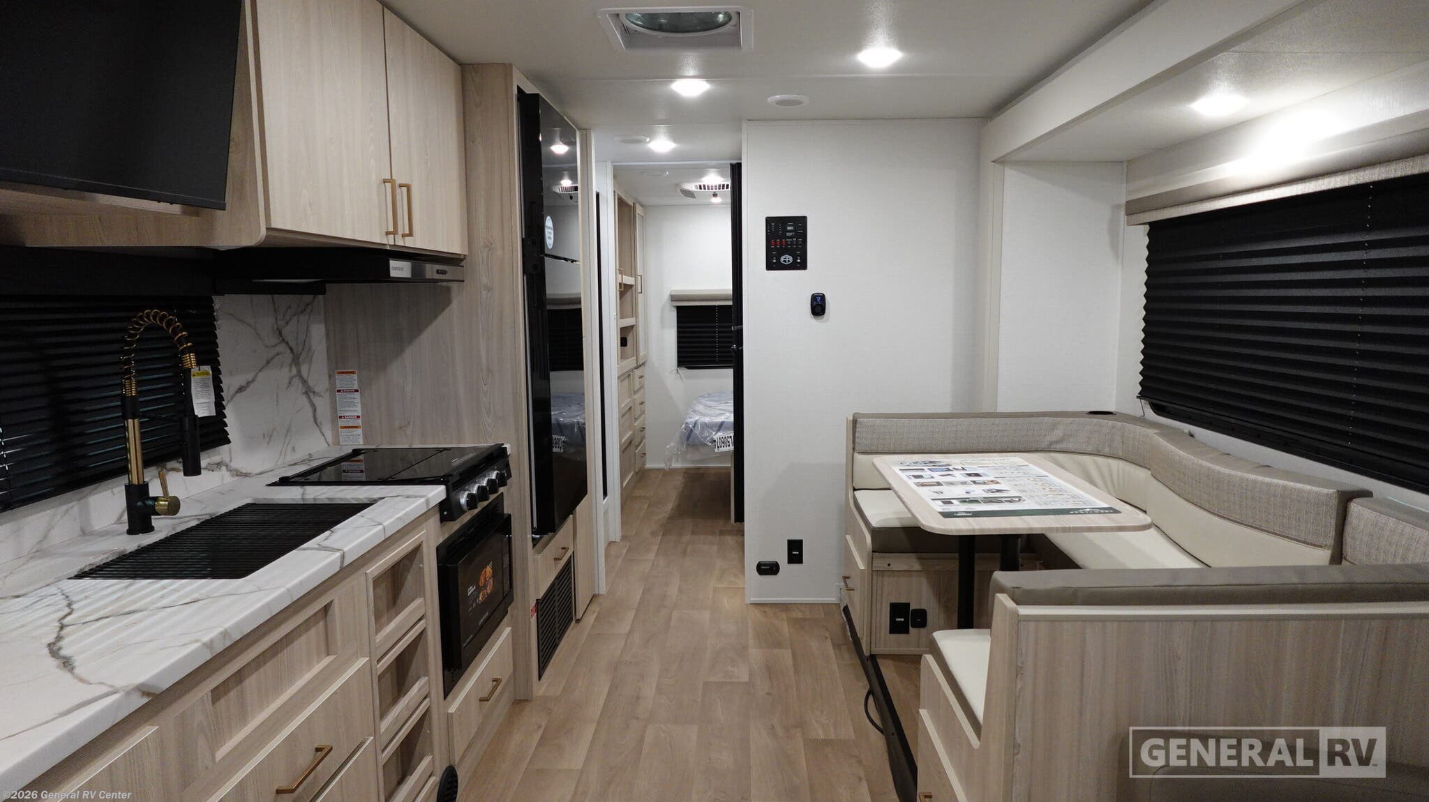 2027 East to West Entrada 2950OK - New Class C For Sale by General RV Center in Draper, Utah