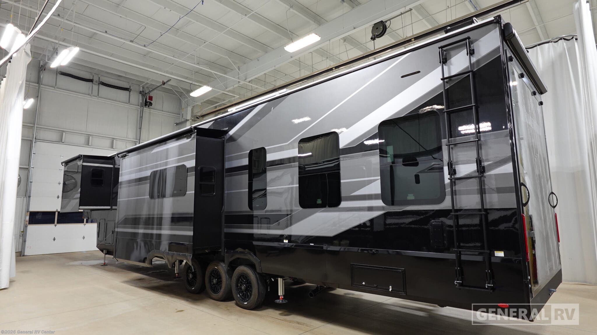 2026 Momentum 395MT by Grand Design from General RV Center in Draper, Utah