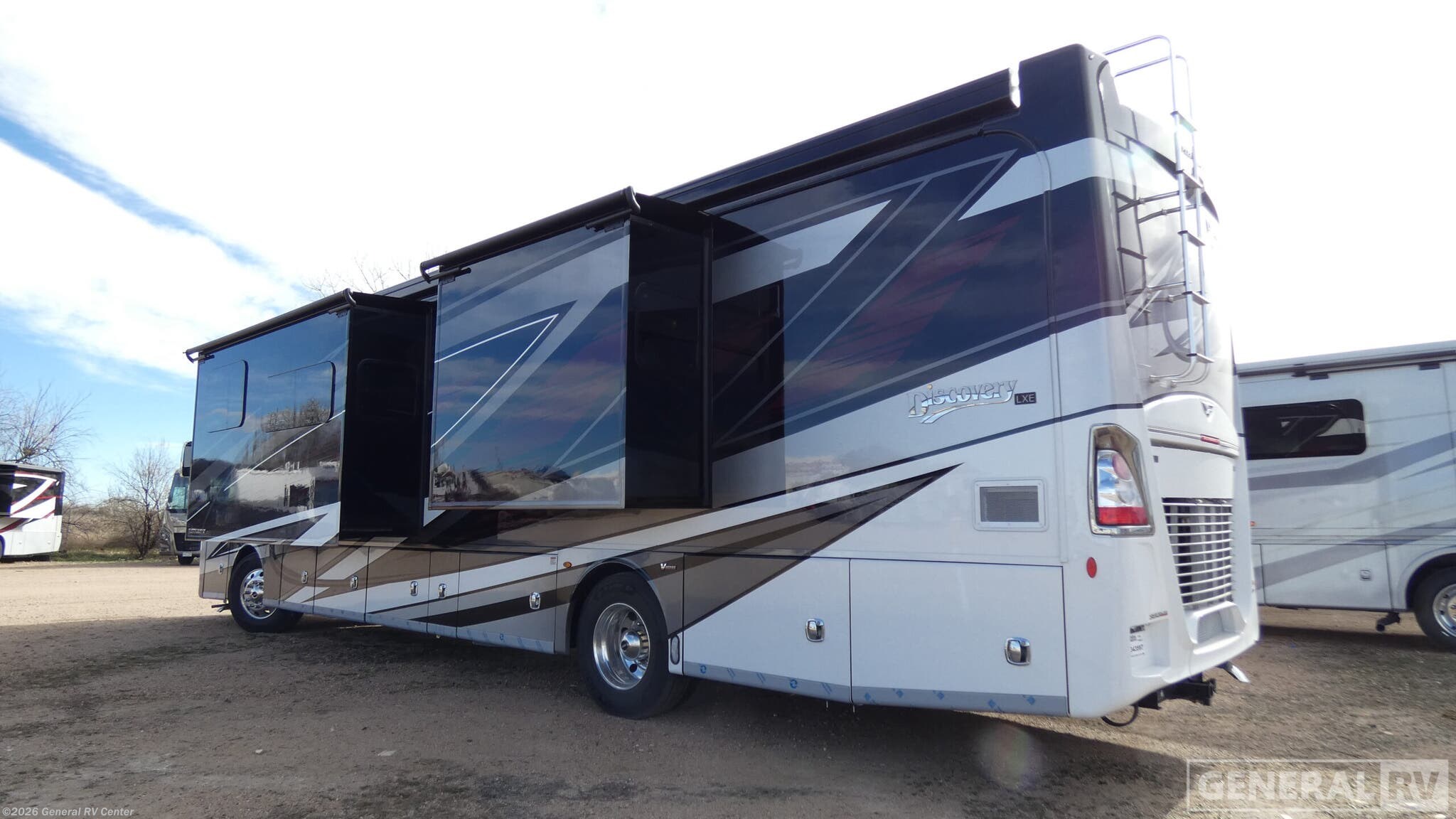 2026 Discovery LXE 40M by Fleetwood from General RV Center in Draper, Utah