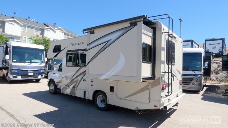 2020 Chateau 22B by Thor Motor Coach from General RV Center in Draper, Utah