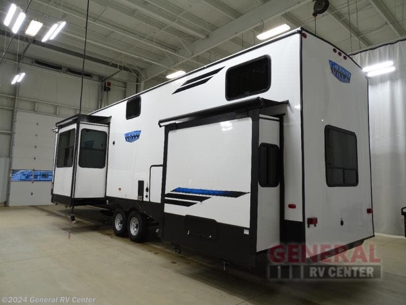 2024 Forest River Salem Grand Villa 42FK RV for Sale in Ashland, VA