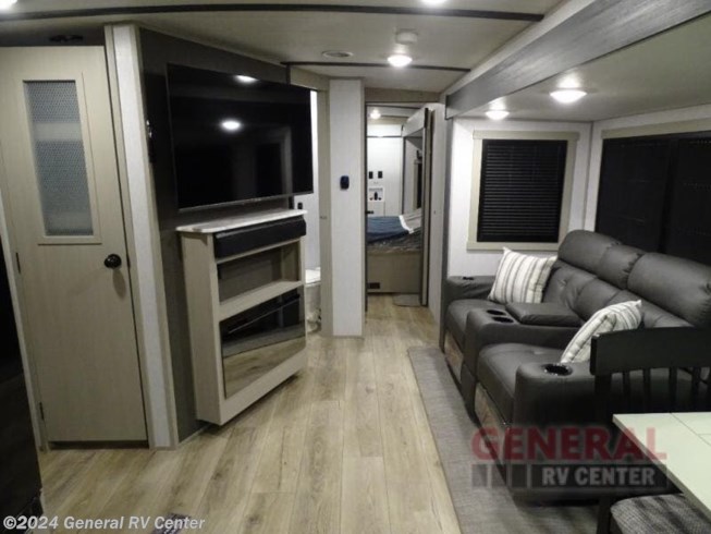 2024 Salem Hemisphere 270FKS by Forest River from General RV Center in Ashland, Virginia