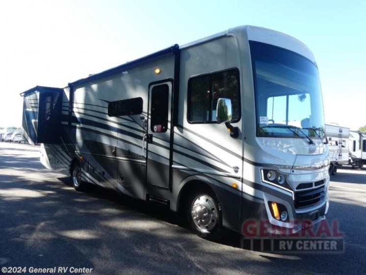 New 2025 Fleetwood Bounder 33C available in Ashland, Virginia