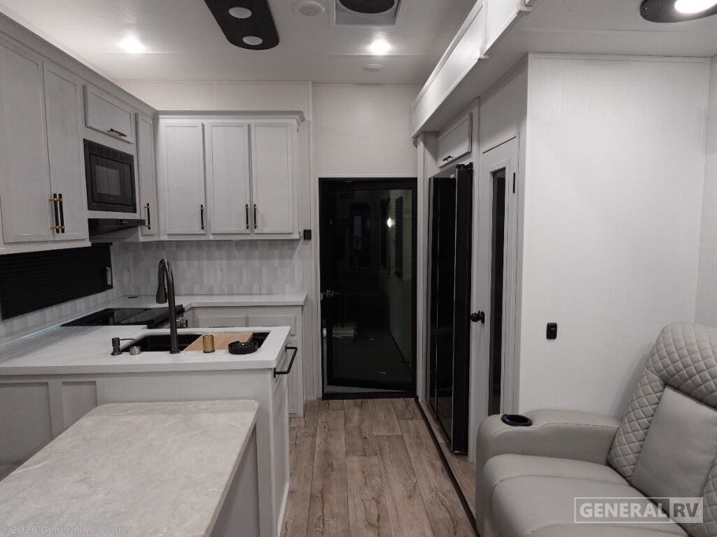 2025 Dutchmen Voltage VT3800-PS - New Fifth Wheel For Sale by General RV Center in Ashland, Virginia