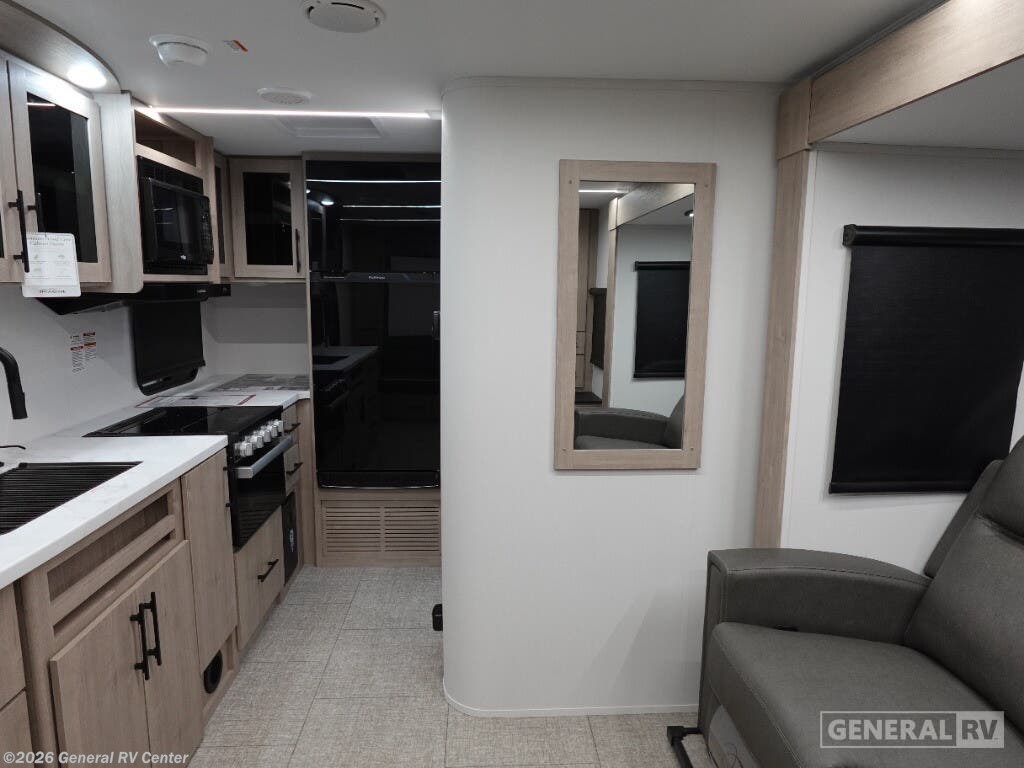 2025 Imagine 17MKE by Grand Design from General RV Center in Ashland, Virginia