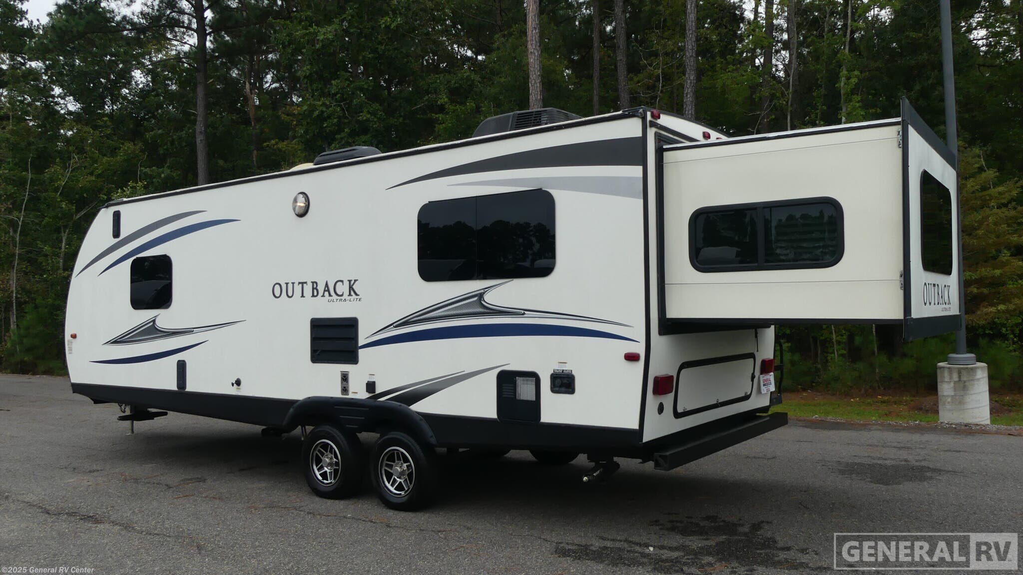 2017 Outback 240URS by Keystone from General RV Center in Ashland, Virginia