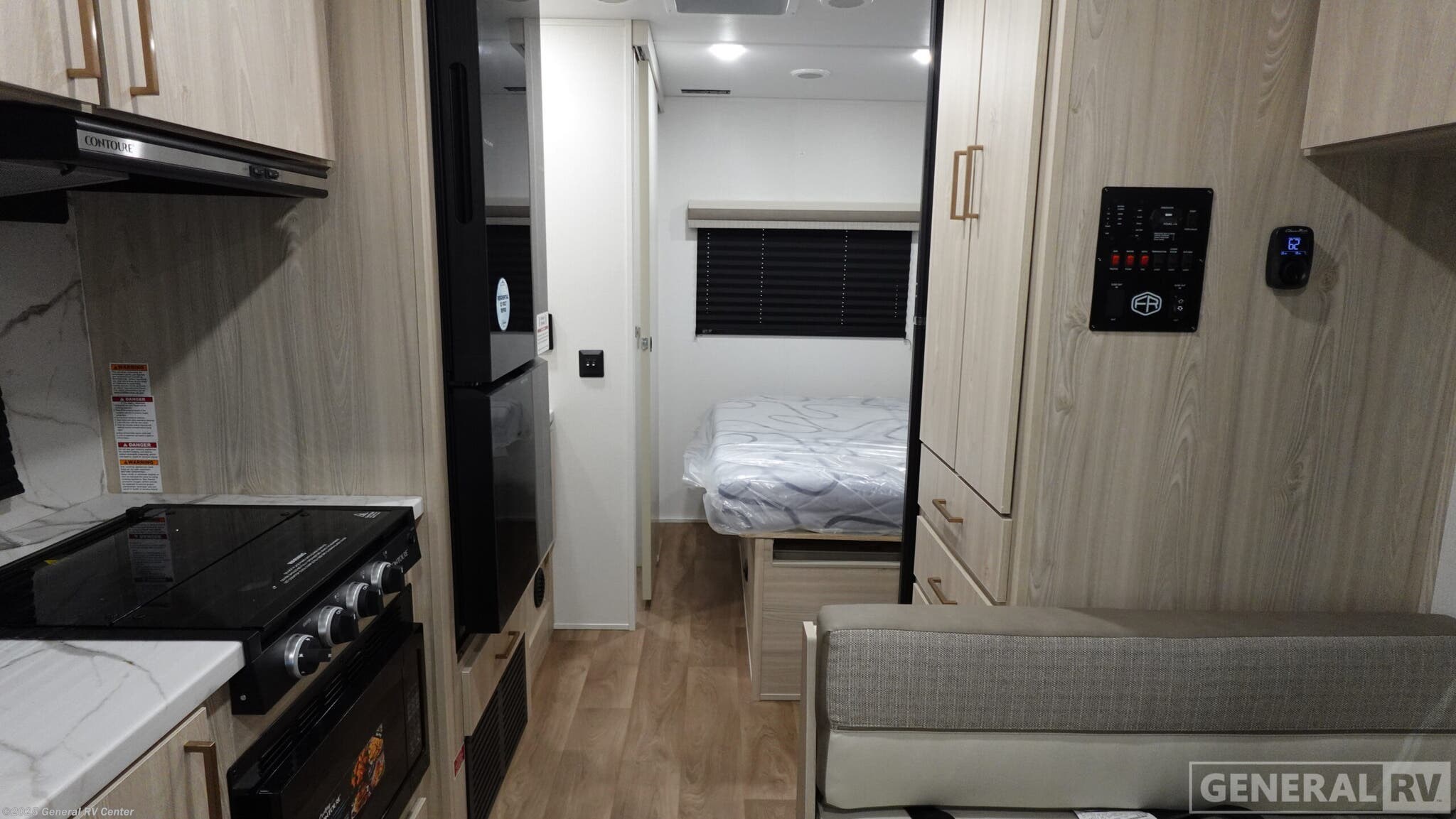 2026 East to West Entrada 220SC - New Class C For Sale by General RV Center in Ashland, Virginia