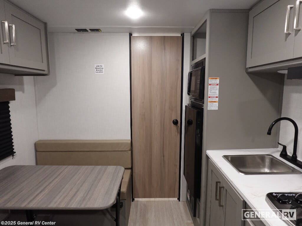 2026 Keystone Hideout 178RB - New Travel Trailer For Sale by General RV Center in Ashland, Virginia