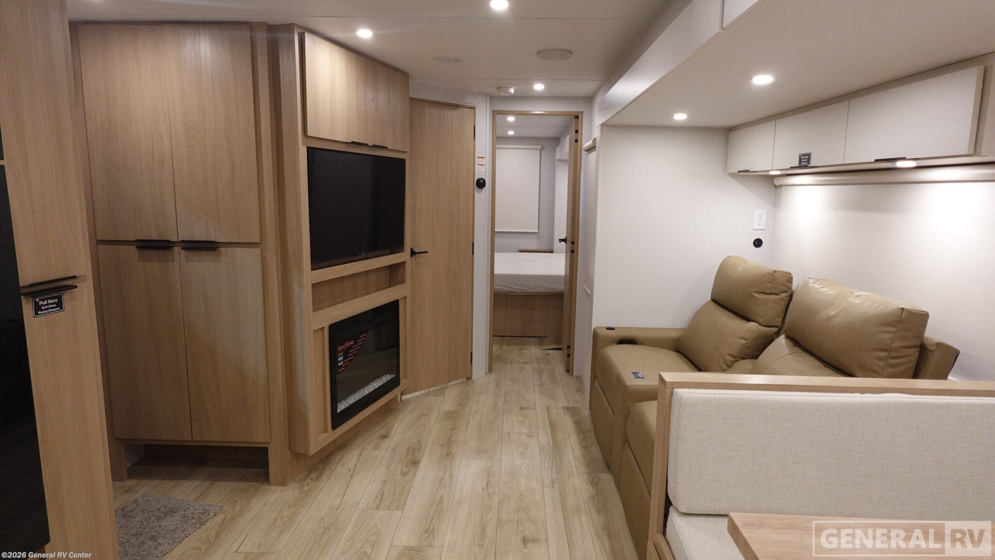 2026 Winnebago Thrive 26FKD - New Travel Trailer For Sale by General RV Center in Ashland, Virginia