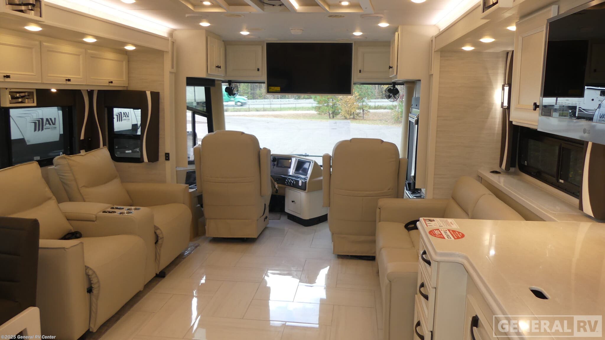 New 2026 Tiffin Phaeton 37BH available in Ashland, Virginia