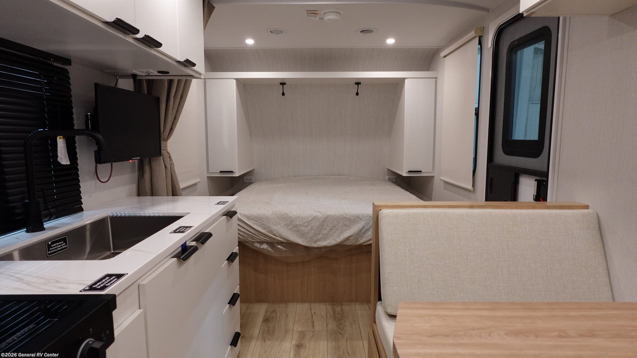 New 2026 Winnebago Micro Minnie 2000FRB available in Ashland, Virginia