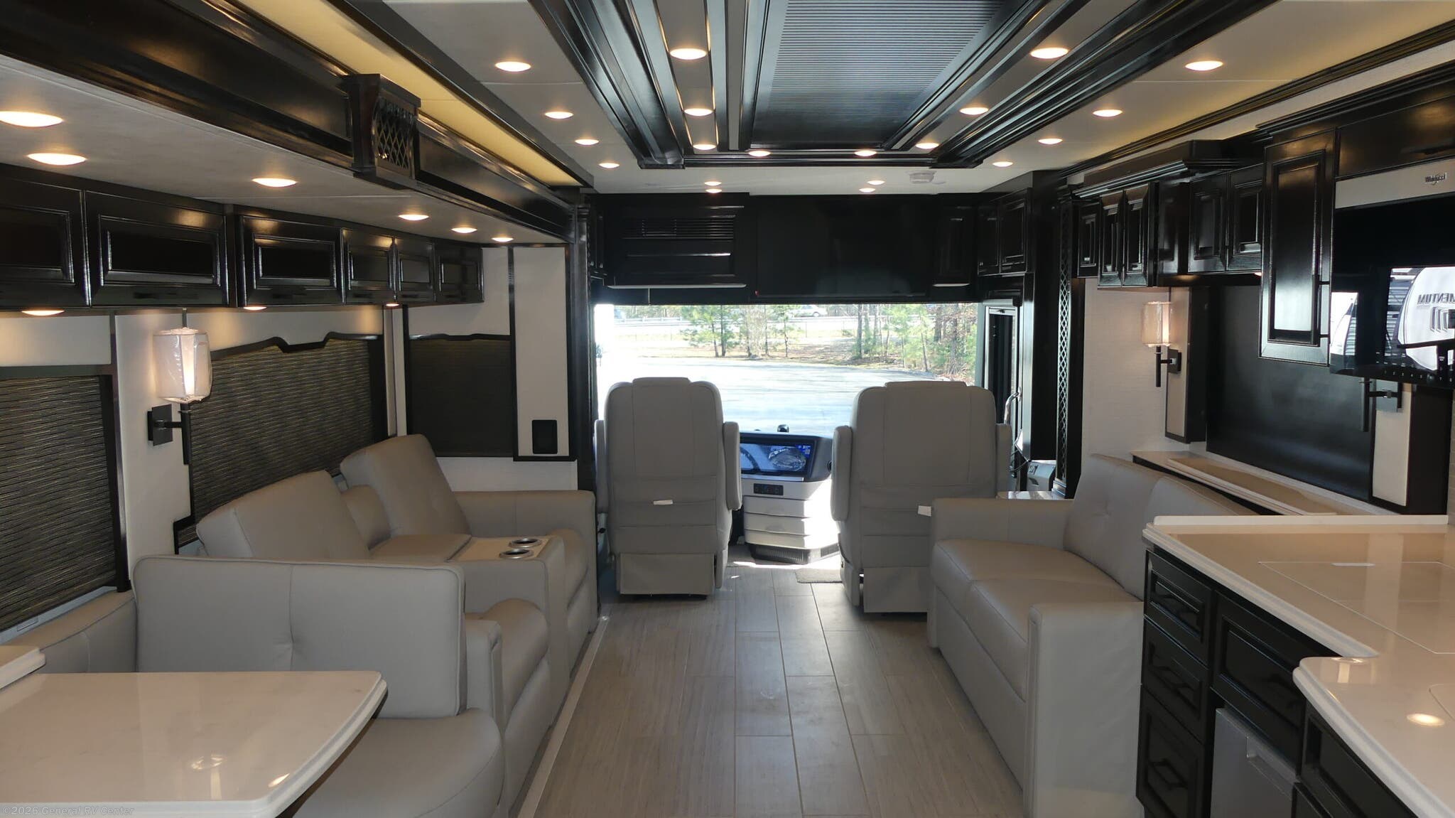 New 2026 Newmar London Aire 4551 available in Ashland, Virginia